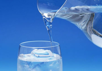 Uống bao nhiêu nước mỗi ngày thì tốt cho sức khỏe?